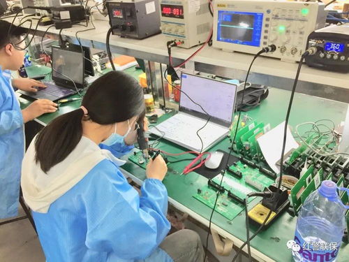 第四屆計(jì)算機(jī)檢測(cè)維修與數(shù)據(jù)恢復(fù)國(guó)賽模擬比賽在紅警實(shí)訓(xùn)車間成功舉行